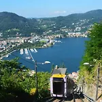 The Orange Housing In Como